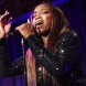 Estelle chante pour les femmes